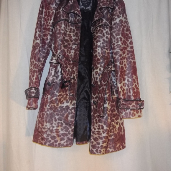 Women's Guess Jeans Jacket - Picture 2 of 5